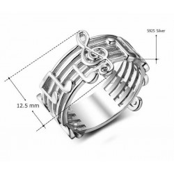 Anillo para mujer elaborado de plata de ley 925 con diseño nota musical