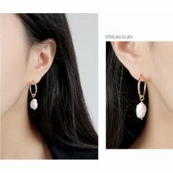 Elegantes Pendientes con acabados de Oro 18k y Perla Barroca Blanca