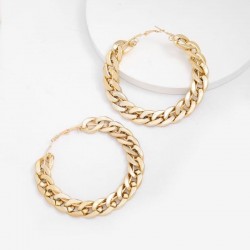 pendientes dorados grandes