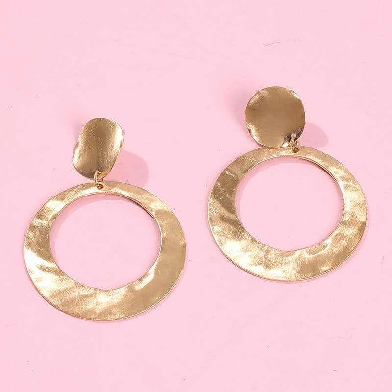 pendientes de aro dorados pequeños