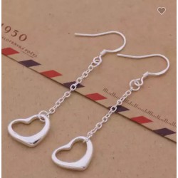 Pendientes largos con cadena y colgantes de acero inoxidable diseño corazón
