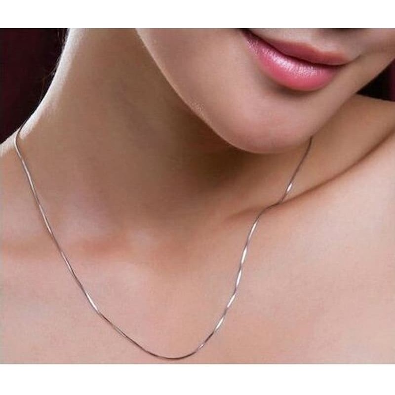 Cadena de mujer chapada en plata de ley 925  diseño serpiente