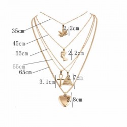 Collar de 5 capas diseñado con motivos egipcios con cadenas chapadas en oro