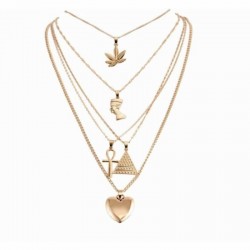 Collar de 5 capas diseñado con motivos egipcios con cadenas chapadas en oro