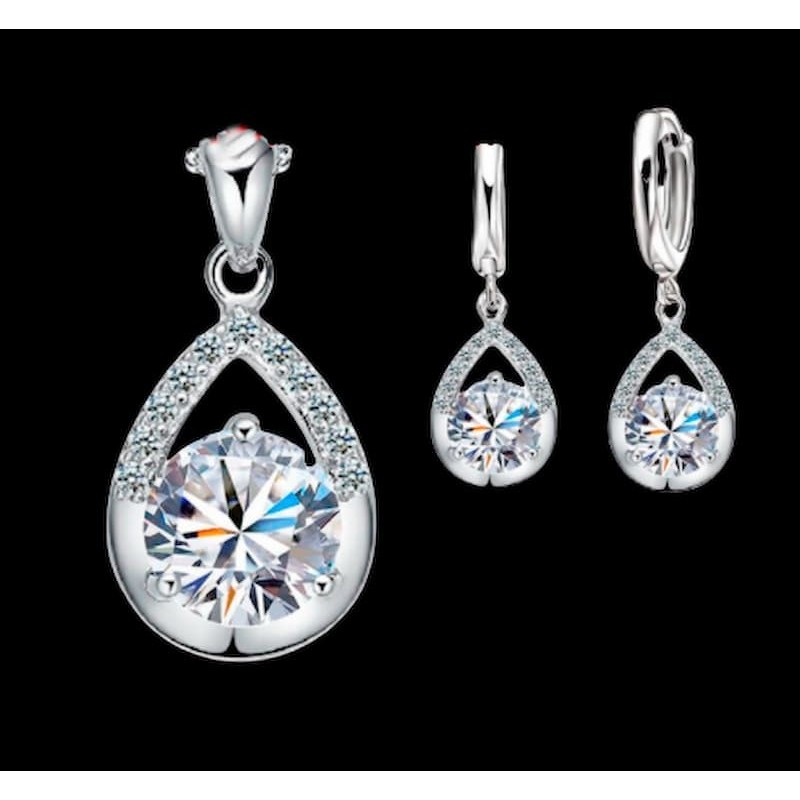 Conjunto de collar y pendientes de acero chapado en plata y piedras de cristal blanco