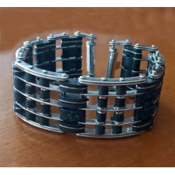 Pulsera de hombre diseño bike muy ancha de acero inoxidable y goma de 21,5 cm de largo