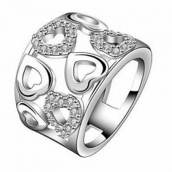 ANILLO GRANDE DE ACERO CHAPADO EN PLATA PARA MUJER CON CORAZONES Y CIRCONITAS BLANCAS