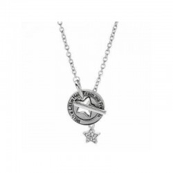 Collar de mujer diseñado con una estrella fabricado en acero inoxidable