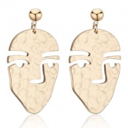 Pendientes cara humana