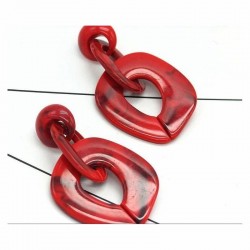 Novedosos pendientes de acrílico grandes y largos de forma cuadrada y de color rojo