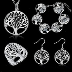 Impresionante conjunto de collar, pulsera, pendientes y anillo de acero bañado en plata diseñados con el árbol de la vida