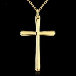 Collar de acero inoxidable chapado en oro 24 k con colgante cruz dorada