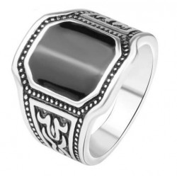 Anillo de acero inoxidable bañado en plata con esmalte negro en Talla 22