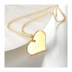Collar con cadena y colgante chapados en oro diseñado con gran corazón dorado