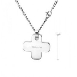 Collar de acero inoxidable con esmalte negro sobre diseño de cruz de la marca italiana Morellato