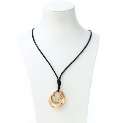 Collar artesanal con...