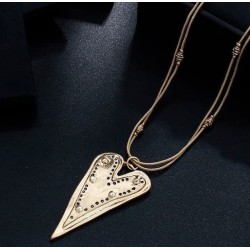 Collar de mujer bañado en...