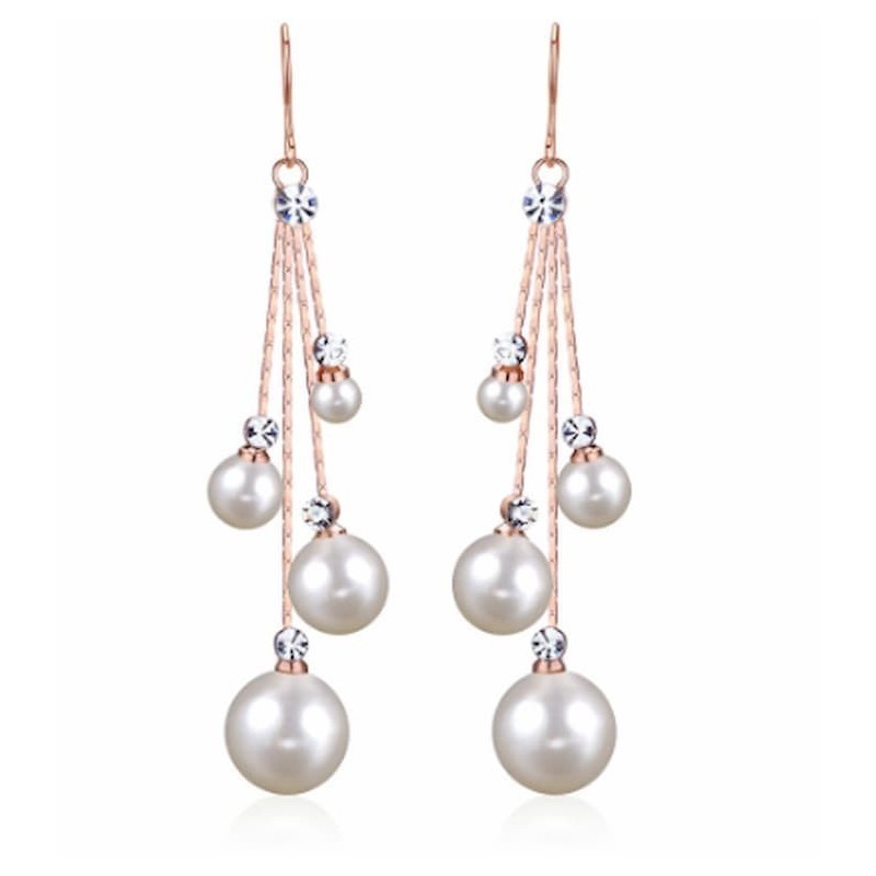 Pendientes largos acabado oro rosa con perlas blancas de fantasía
