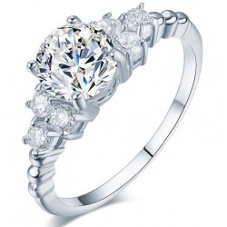 Anillos con piedra...