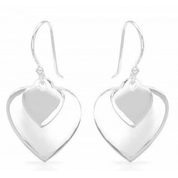Pendientes de plata de ley diseñados con dos corazones