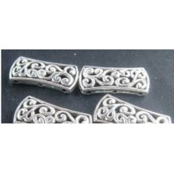 24 Espaciadores de 3 agujeros.