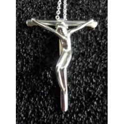 Crucifijo de plata fina (925)