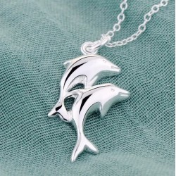 Collar chapado en plata con...