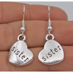 Pendientes colgantes diseño corazón bañados en plata