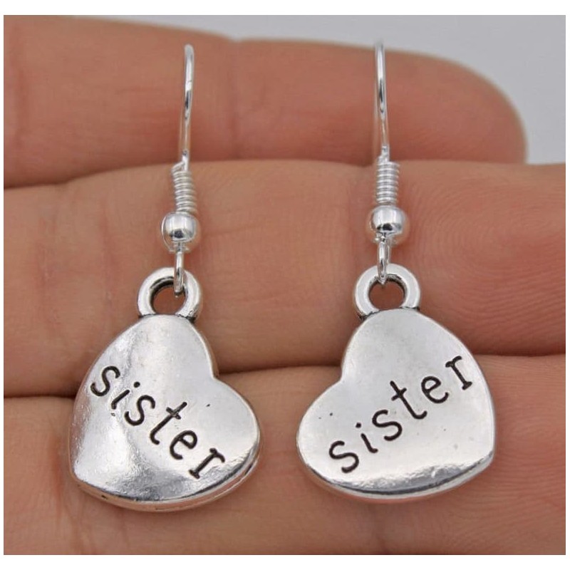 Pendientes colgantes diseño corazón bañados en plata