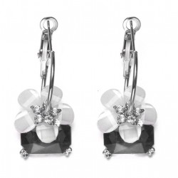 Pendientes de mujer con flores