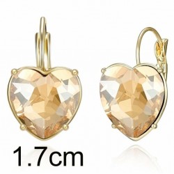 Pendientes dorados con...