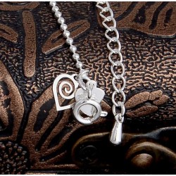Pulsera de mujer con chapado en plata de ley 925 de pequeños corazones