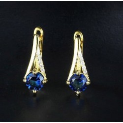 Pendientes dorados con...