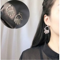 Pendientes de acero en dorado con Mano de Fátima