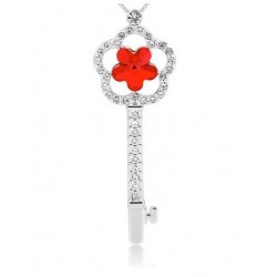 Collar de acero chapado en plata con colgante llave y piedra roja