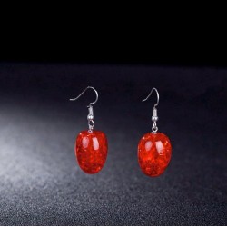 Conjunto de collar y pendientes con piedras de color rojo