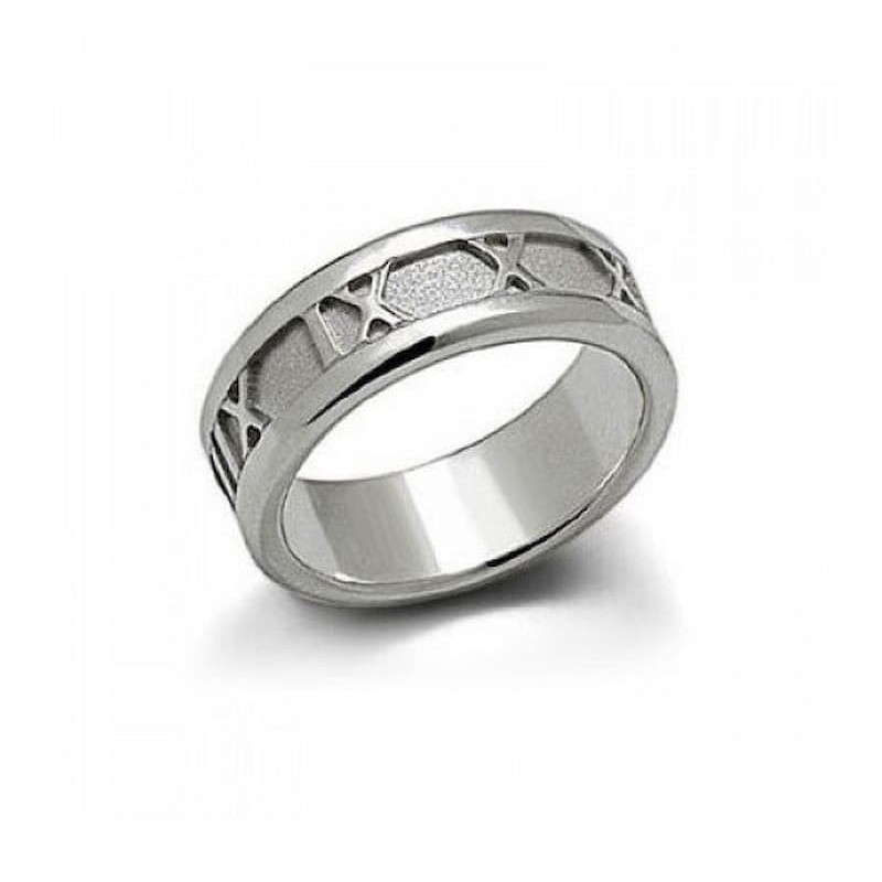 Alianza de acero inoxidable diseñada elegantemente con números romanos