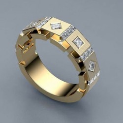 Anillo chapado con piedras...