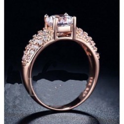Alianza de boda para mujer diseño solitario con piedra de cristal blanco chapado oro rosa 14k