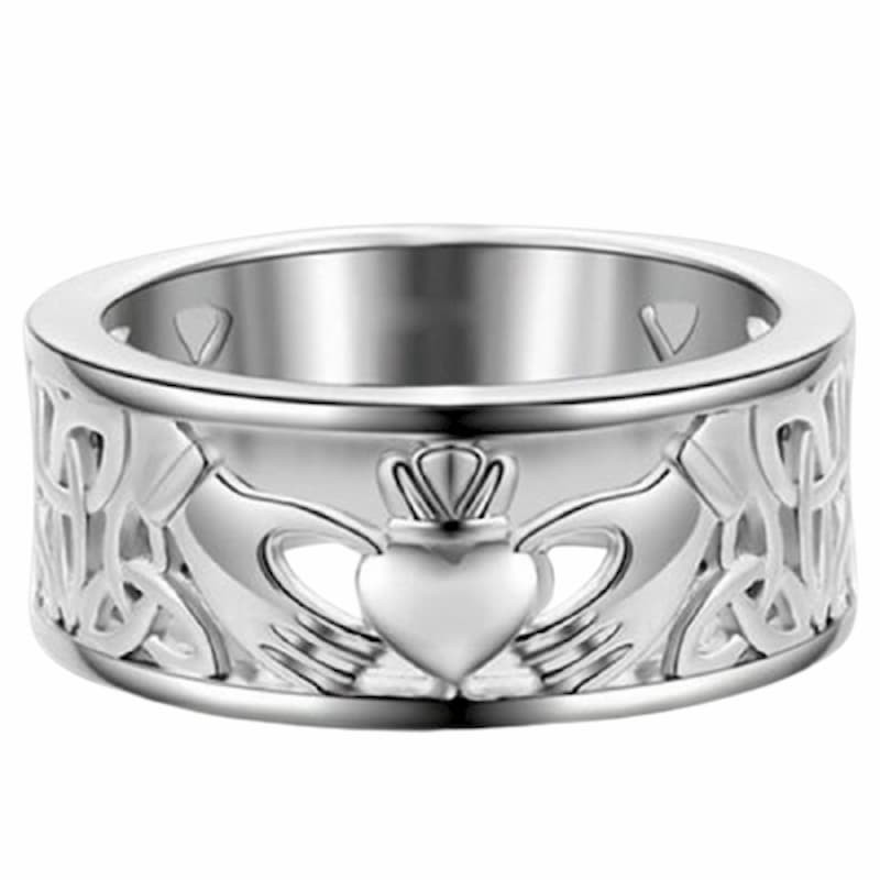 Anillo Claddagh Céltico en Plata 925: Símbolo de Amor y Lealtad