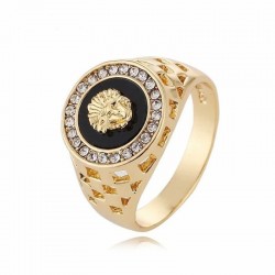 Anillo de acer chapado en oro 18k con cristales blancos y diseño de medusa