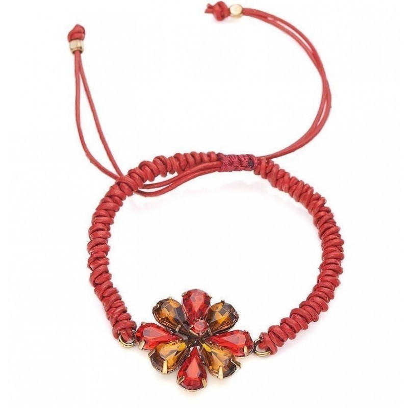 Pulsera de piel para mujer decorada con cristales de colores formando motivos florales brillantes.