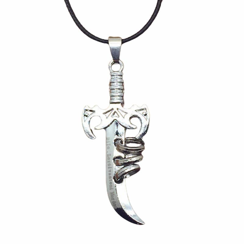 Collar de diseño unisex con colgante en forma de daga detallada y cordón negro ajustable.