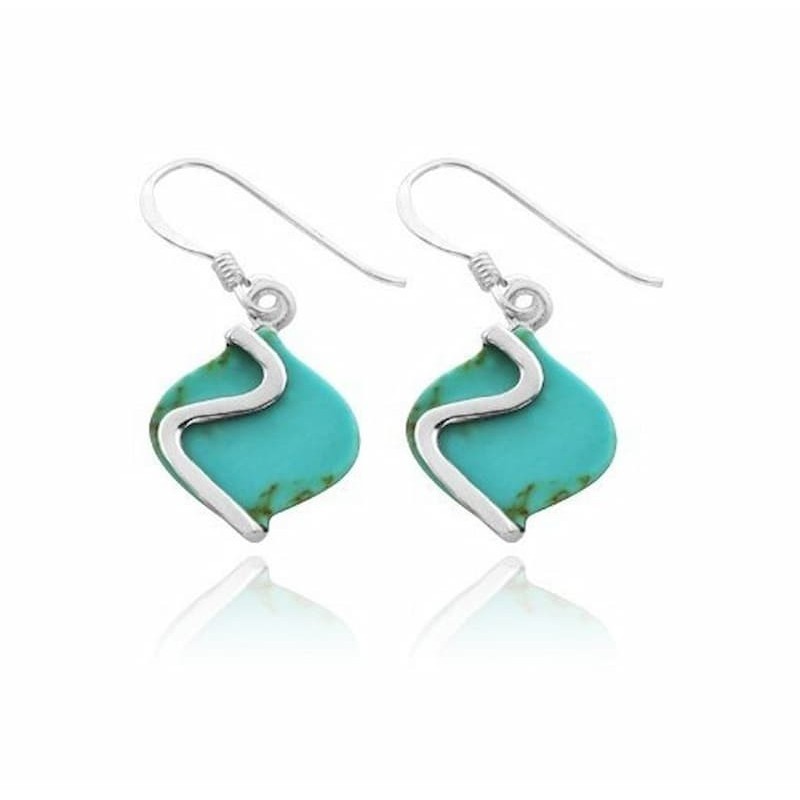 Exclusivos pendientes de novia fabricados en plata de ley 925 con piedras de turquesa azul y sutiles detalles en color verde.
