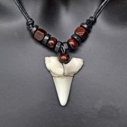 collar-surfero-diente-tiburon-imitacion-ajustable