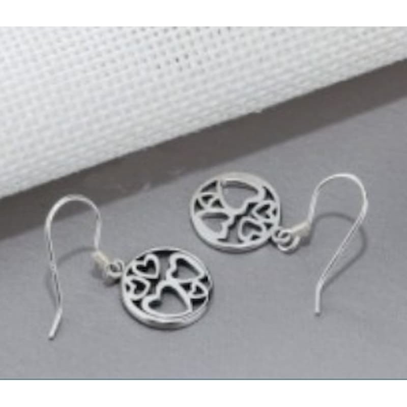 Pendientes redondos plata 925 con diseño corazón