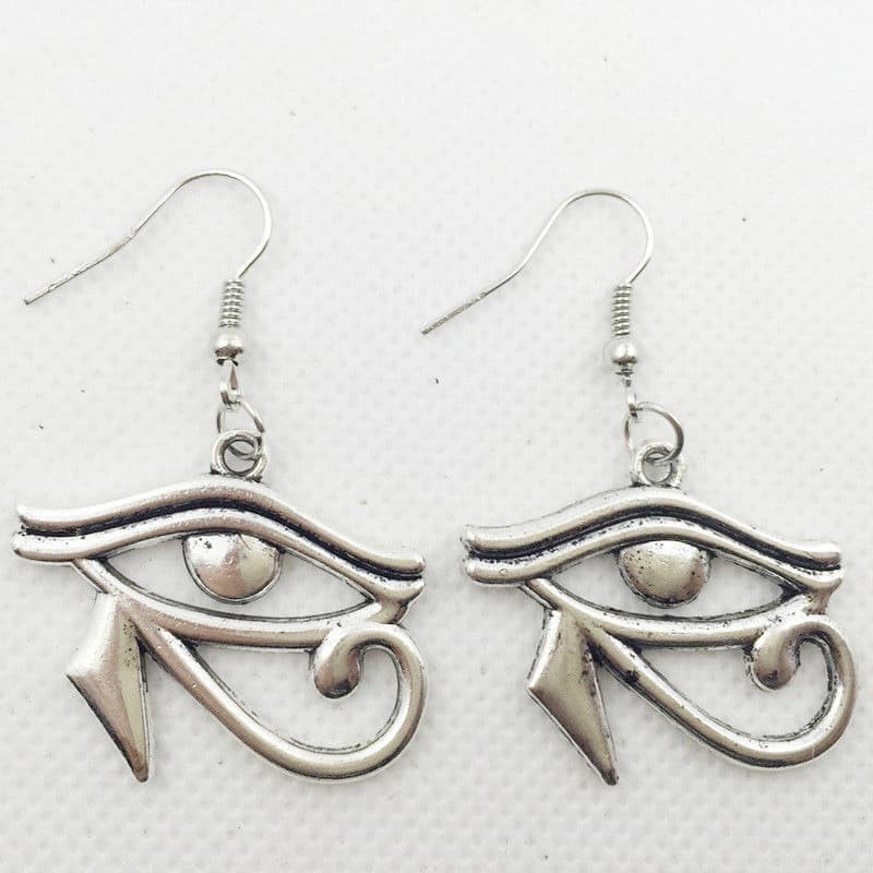 Pendientes de mujer con diseño El ojo del diablo bañados en plata