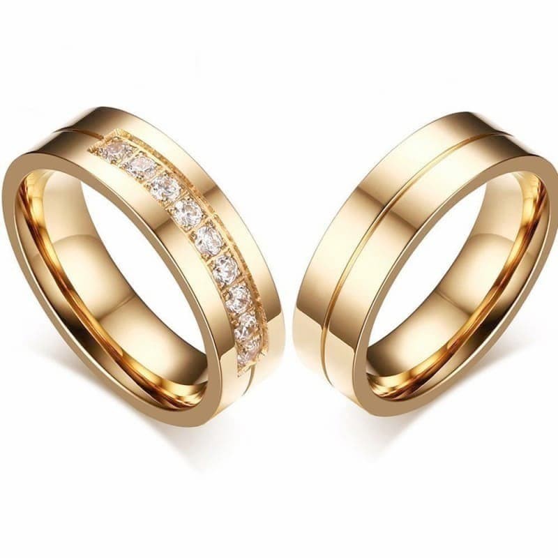 Anillos de boda originales de acero chapado en oro 18k con circonitas blancas