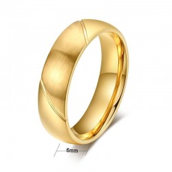 Anillo solitario de compromiso para mujer en acero bañado en oro de 18k con cristal central transparente.
