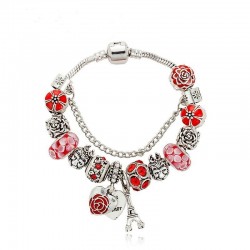 Pulsera de cadena de acero inoxidable con dijes colgantes de la suerte (trébol, mano de Fátima y ojo) con acabado pulido espejo.